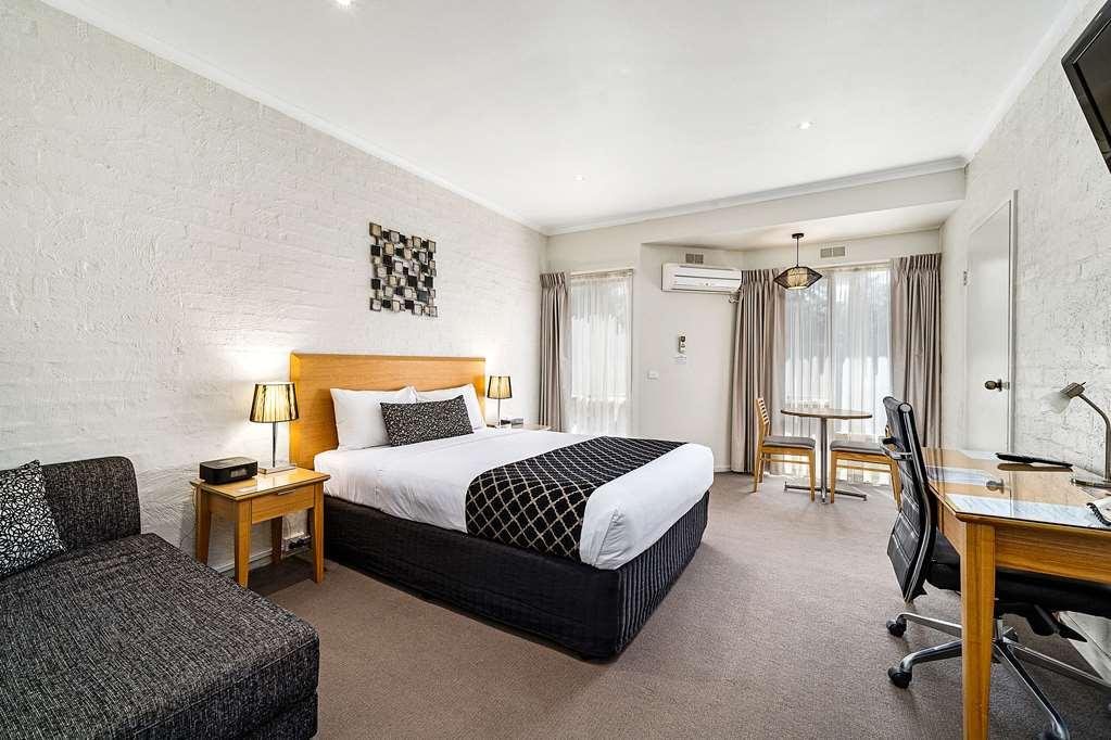 Comfort Inn Coach & Bushmans Seymour Room photo